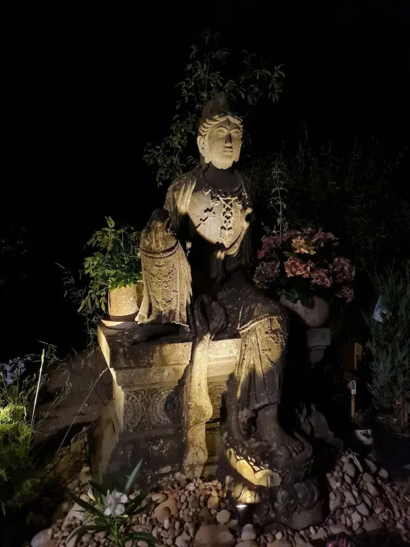 Seminarhaus Arya Maitreya