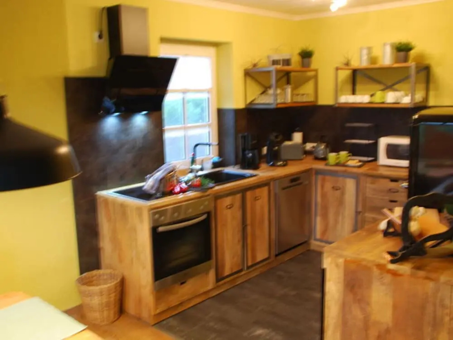 Snug Apartment in Hage