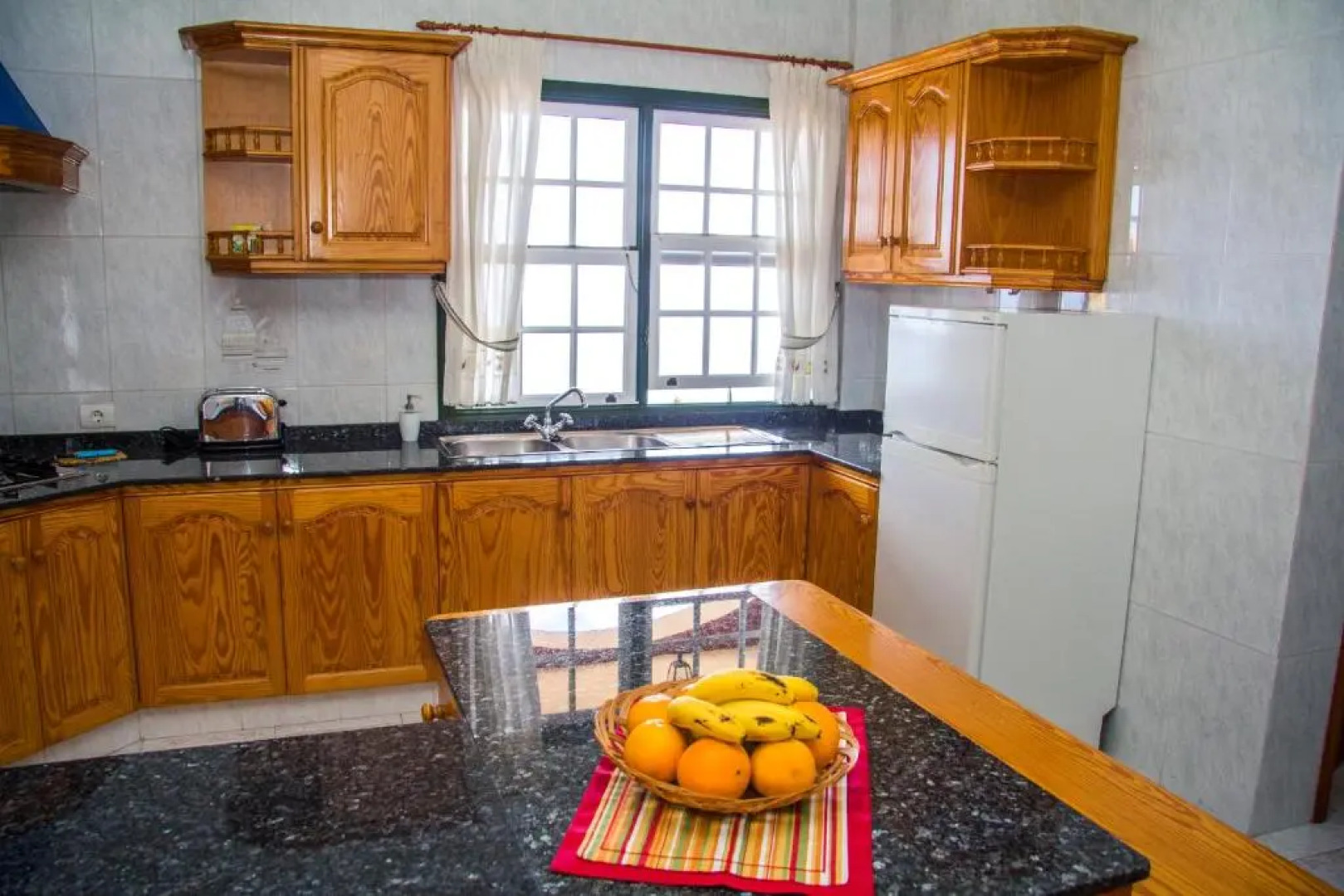 La Rivera Apartments