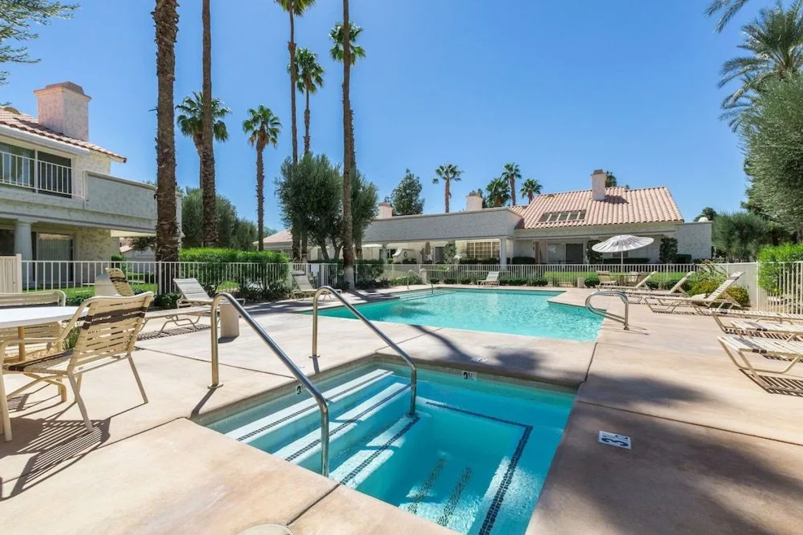 Palm Desert Luxury VIP Home w/Pool