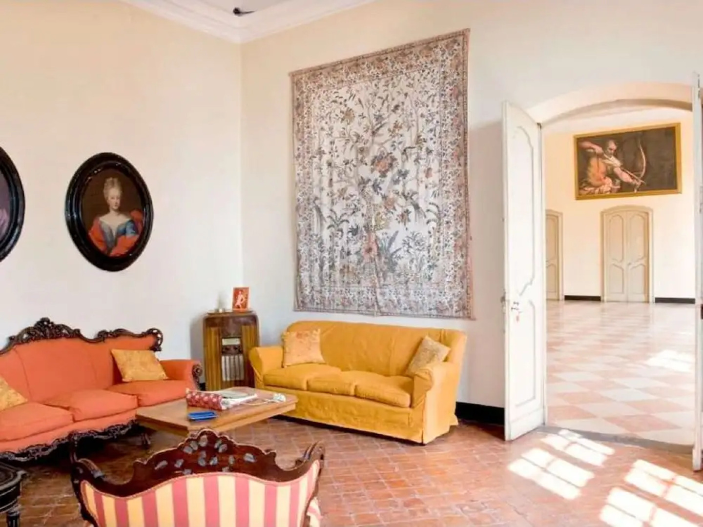 Belvilla by OYO Apartment in Castle With Garden