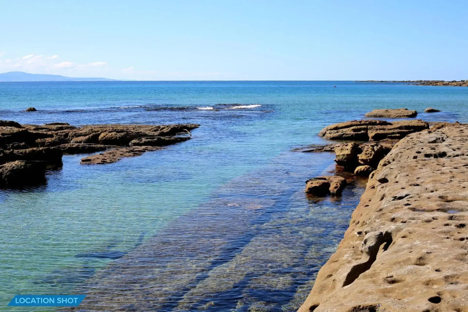 Sandy Feet Retreat - Pet Friendly - 1 Min Walk to Beach
