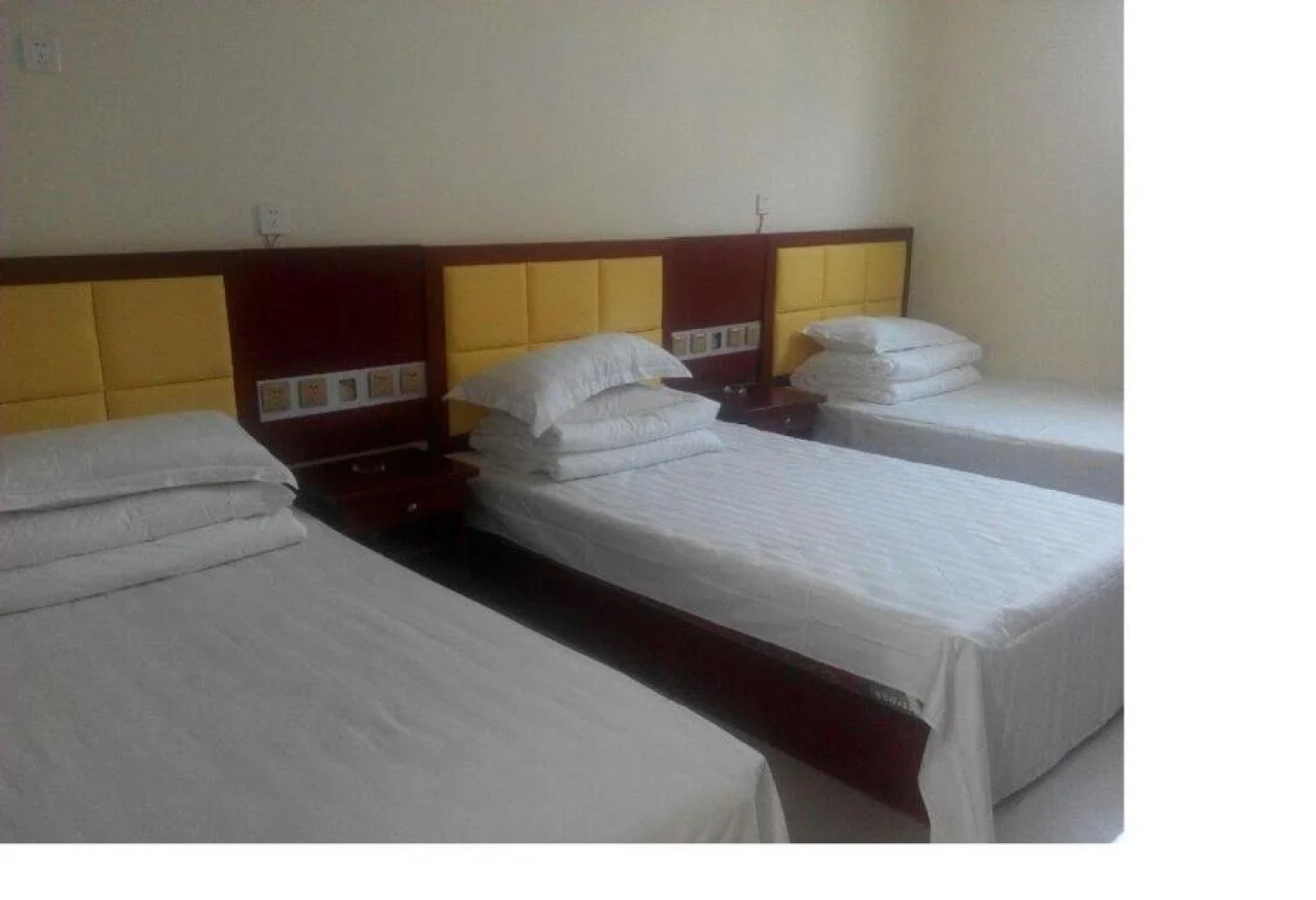 Cangzhou Sanchuan Inn