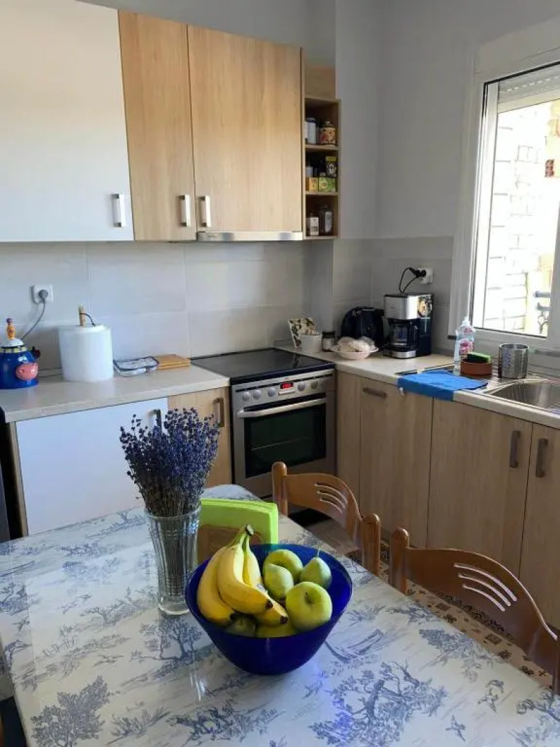 Polys Apartment with view