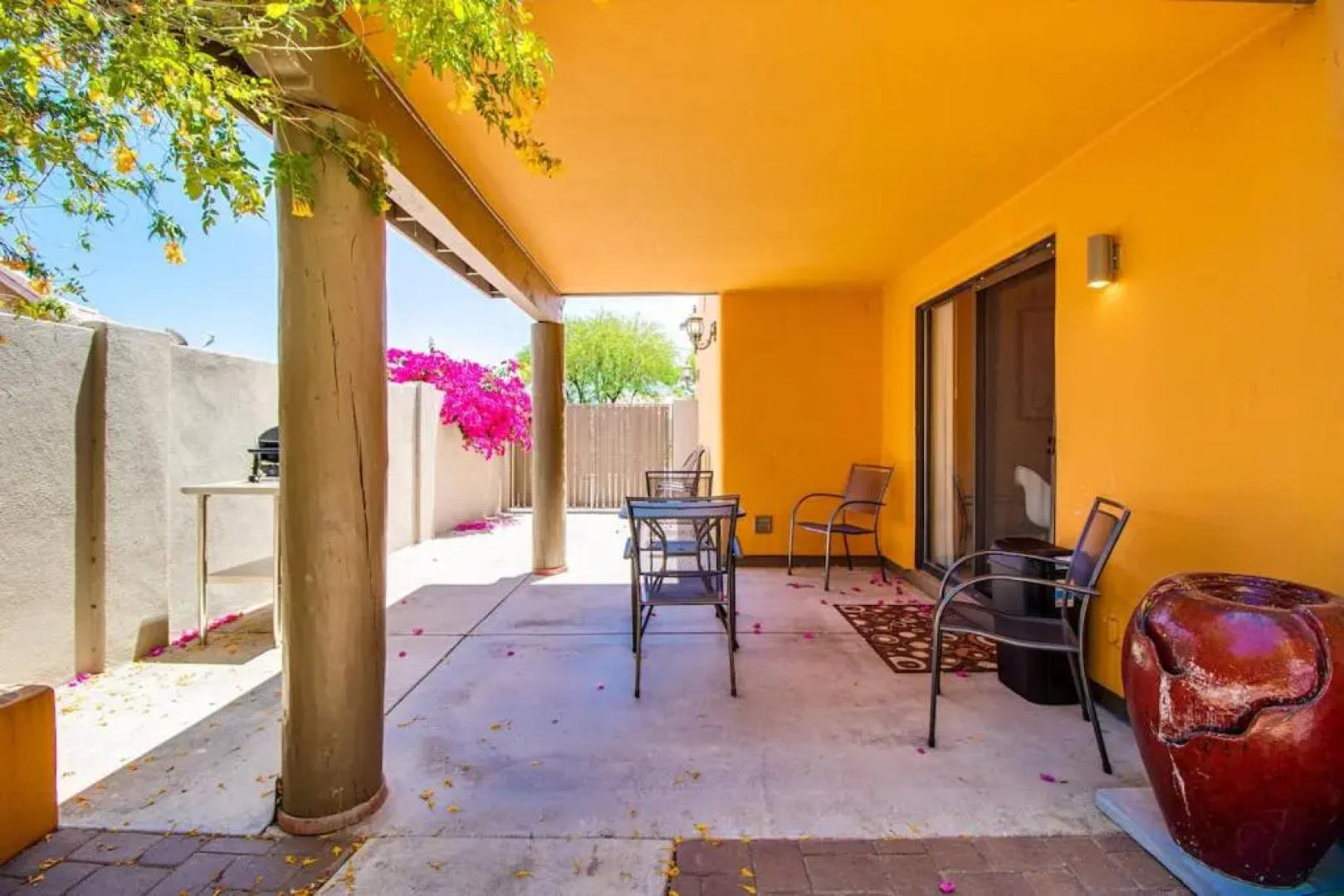 Charming Fountain Hills 3 Bedroom Home!