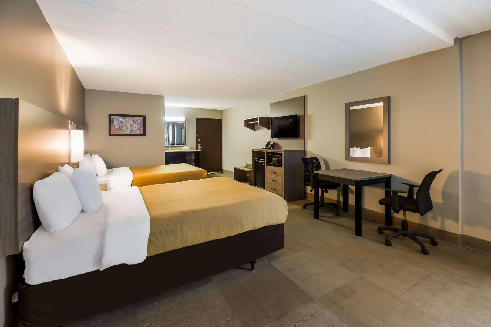 Econo Lodge Duluth near Miller Hill Mall