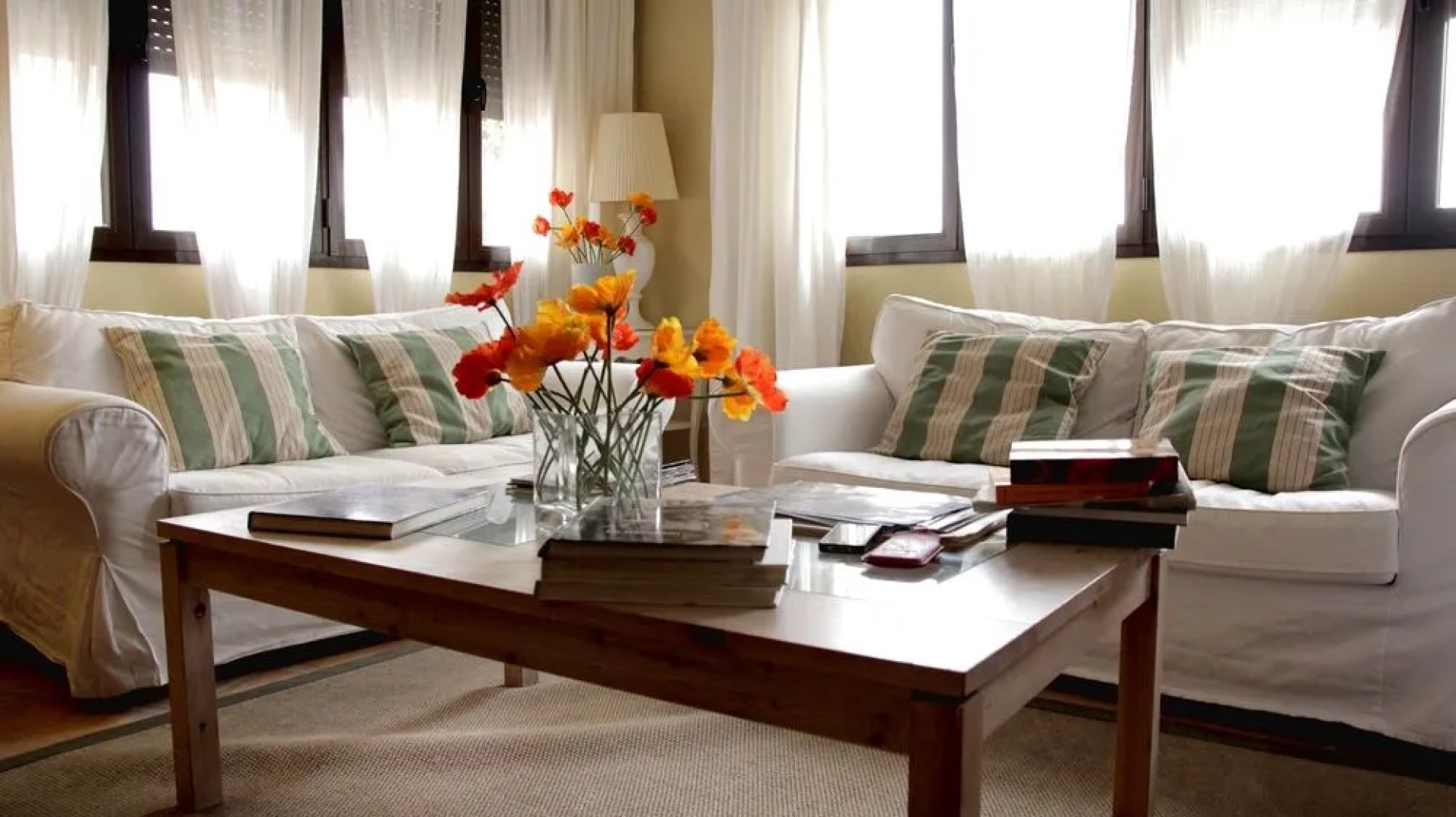 Hotel Laureana Marcos