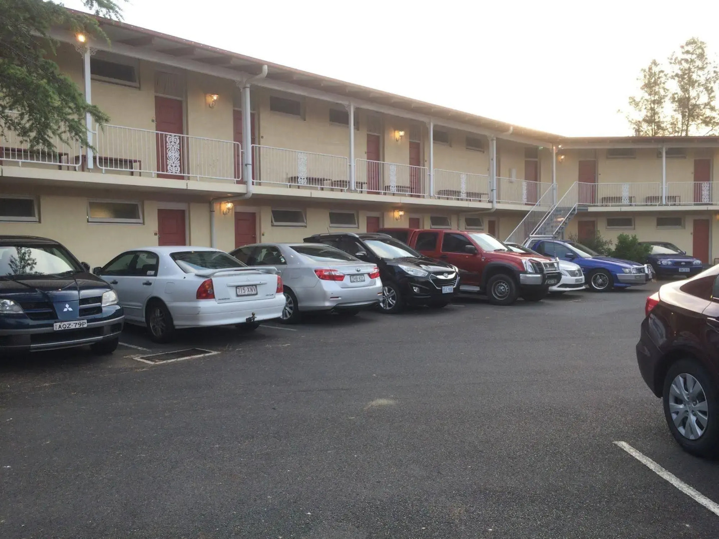 Riverview Motor Inn