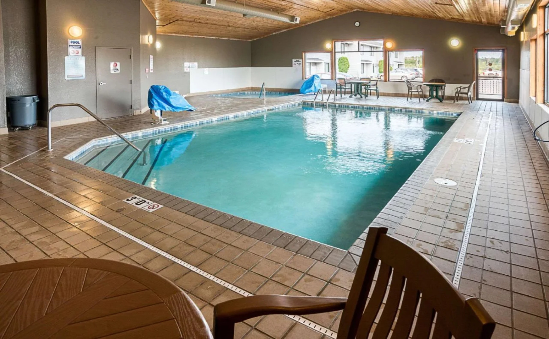 Econo Lodge Duluth near Miller Hill Mall