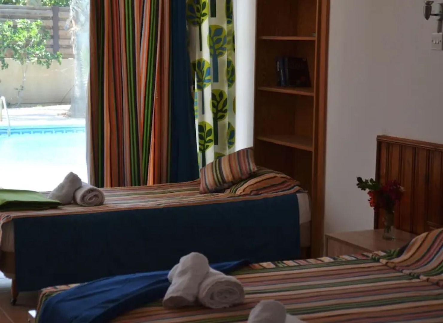 Periyiali Apartments