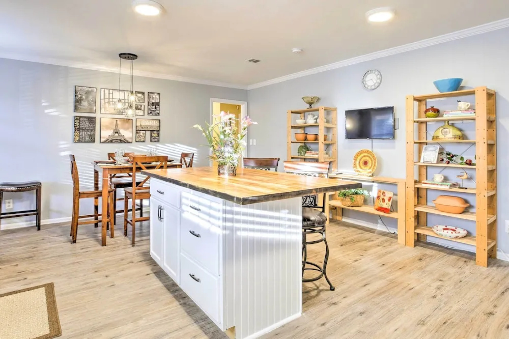 Dreamy Acworth Home w/ Resort-style Amenities!