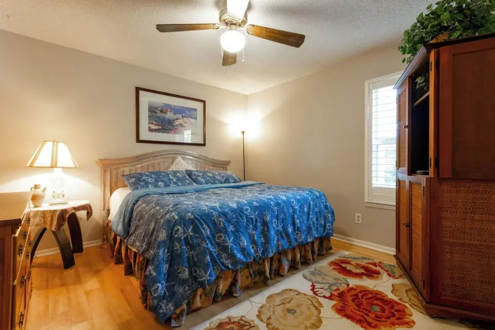 Quiet Condo ~ 10 Mi to Dtwn Pensacola