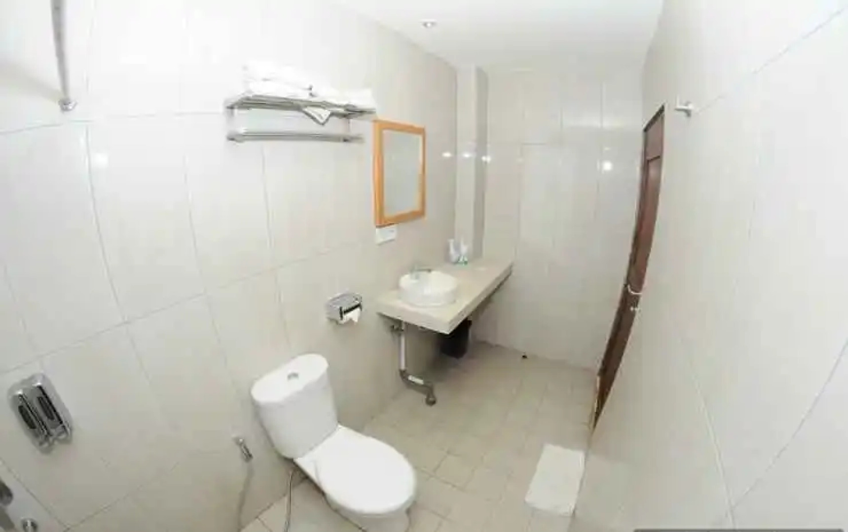 Tanjung Karang Hotel