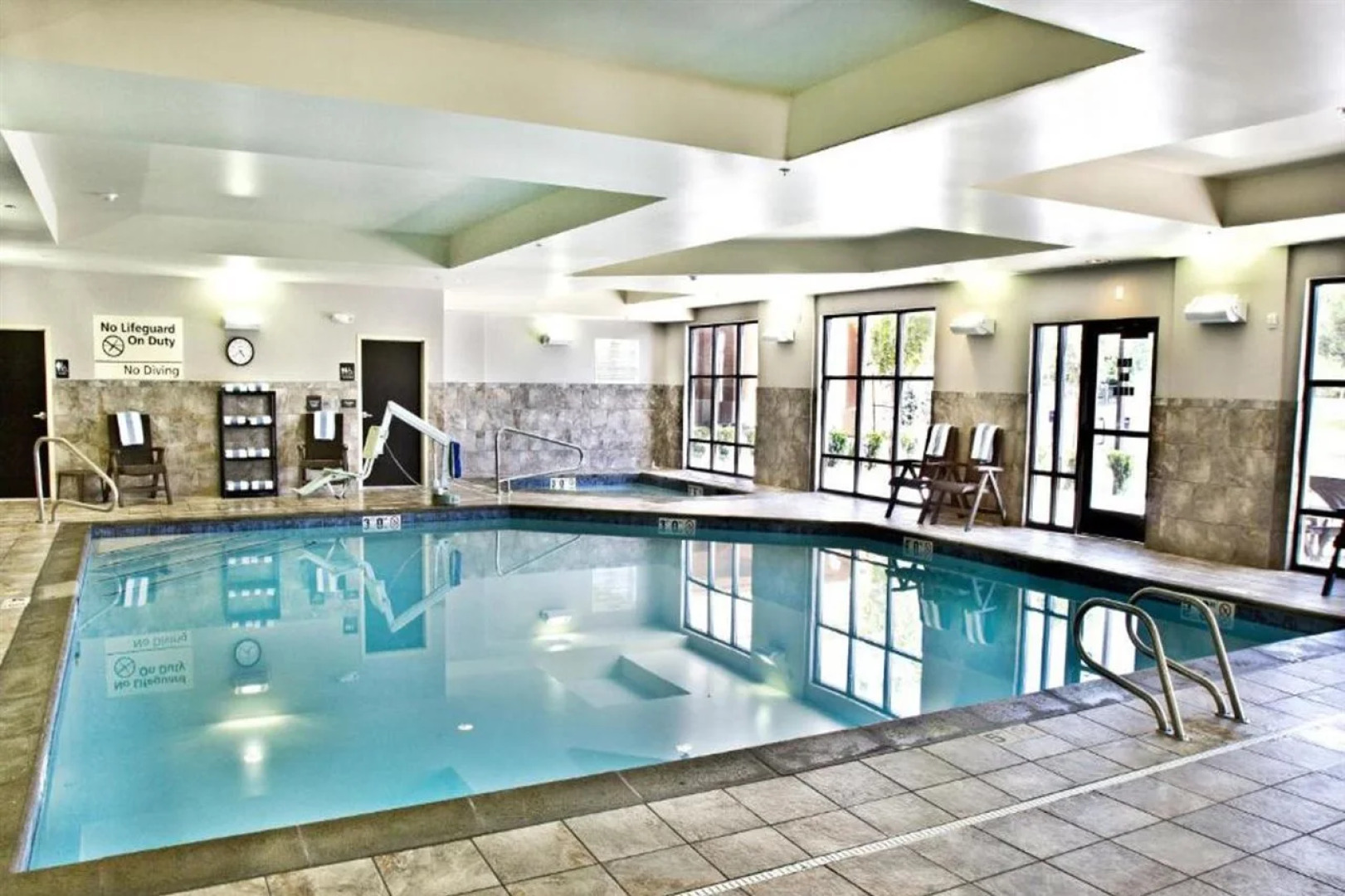 Hampton Inn & Suites Farmington