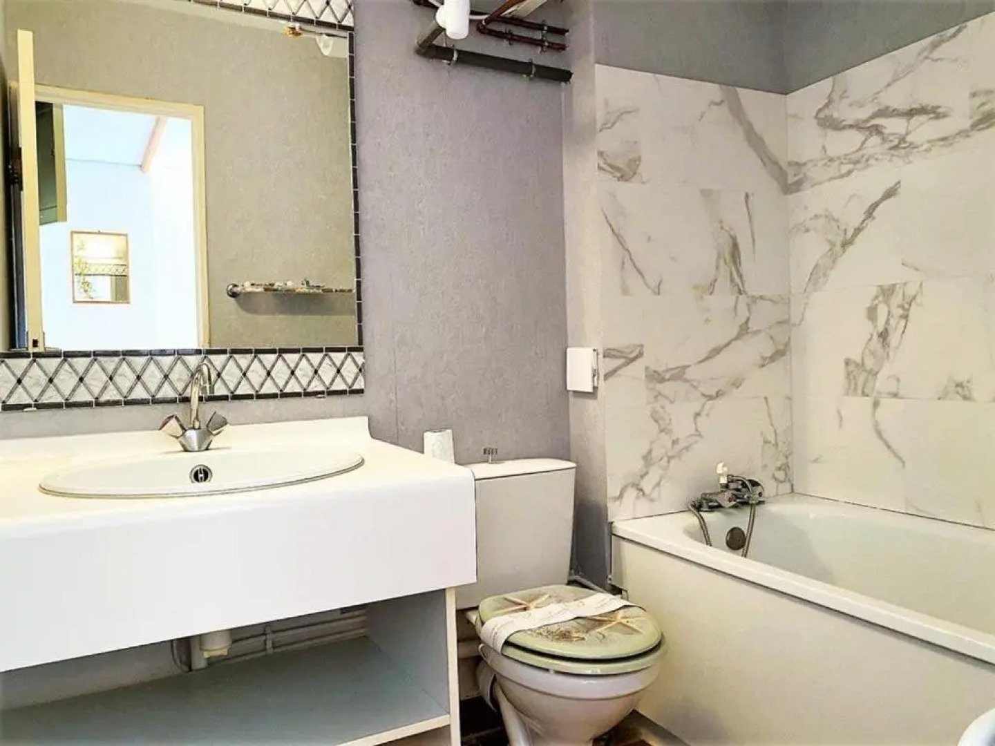 Appartement Bormes-les-Mimosas, 1 pièce, 4 personnes - FR-1-251-226