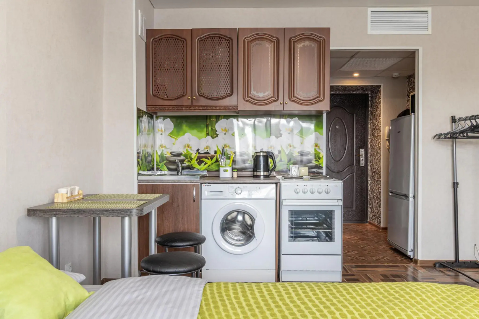 Апартаменты на улице Пичугина 6