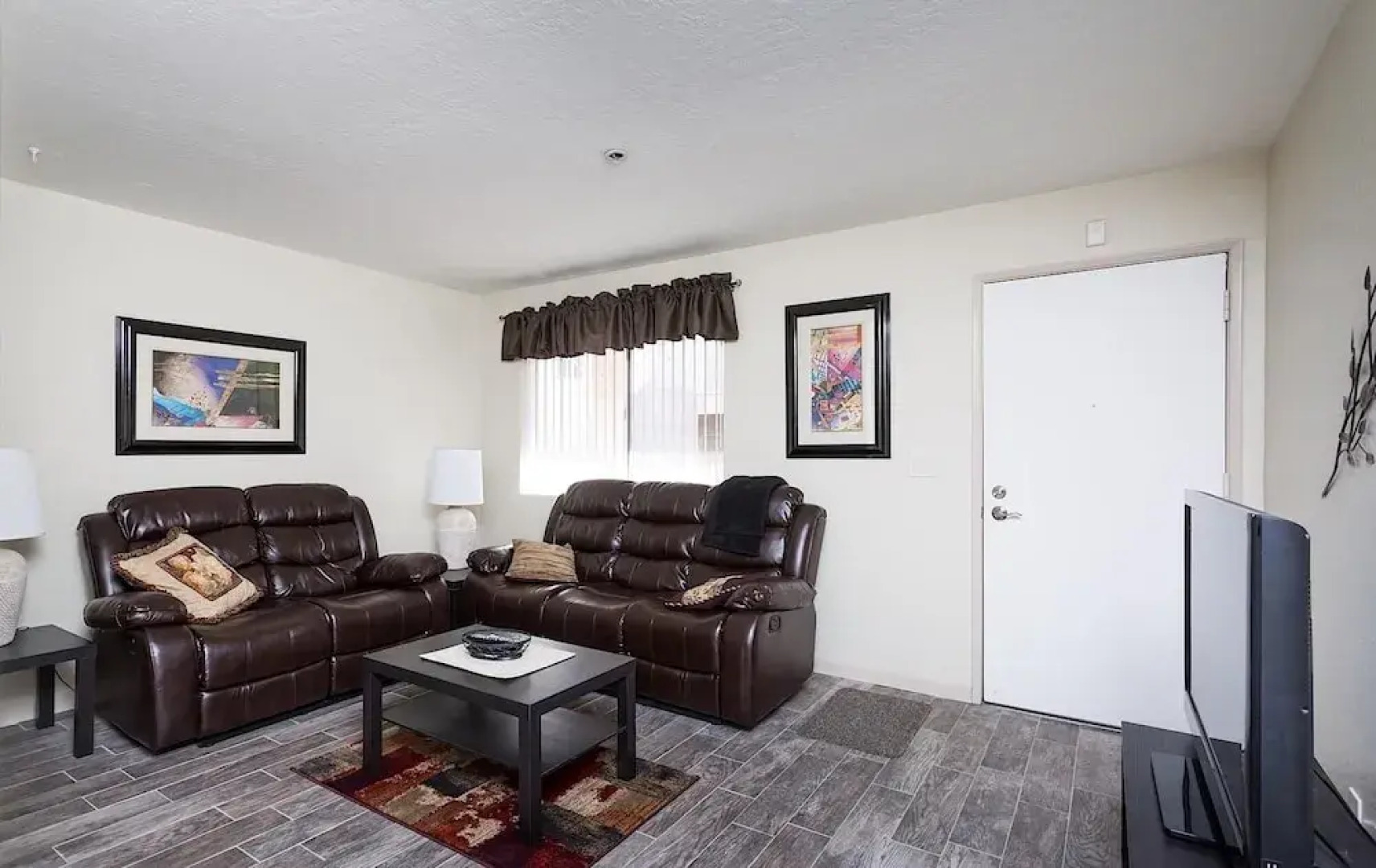 Cliffs in Surprise By Signature Vacation Rentals