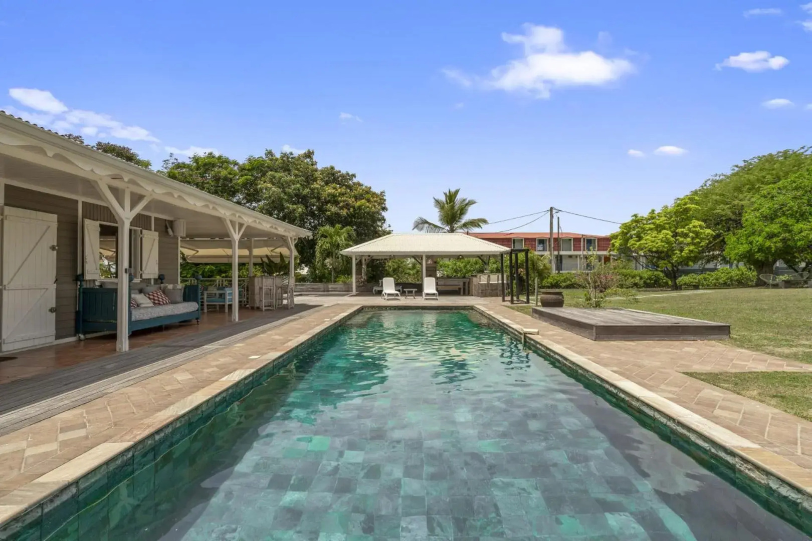 Villa Neivy - 5 ch, grande piscine, à 3 min de la plage