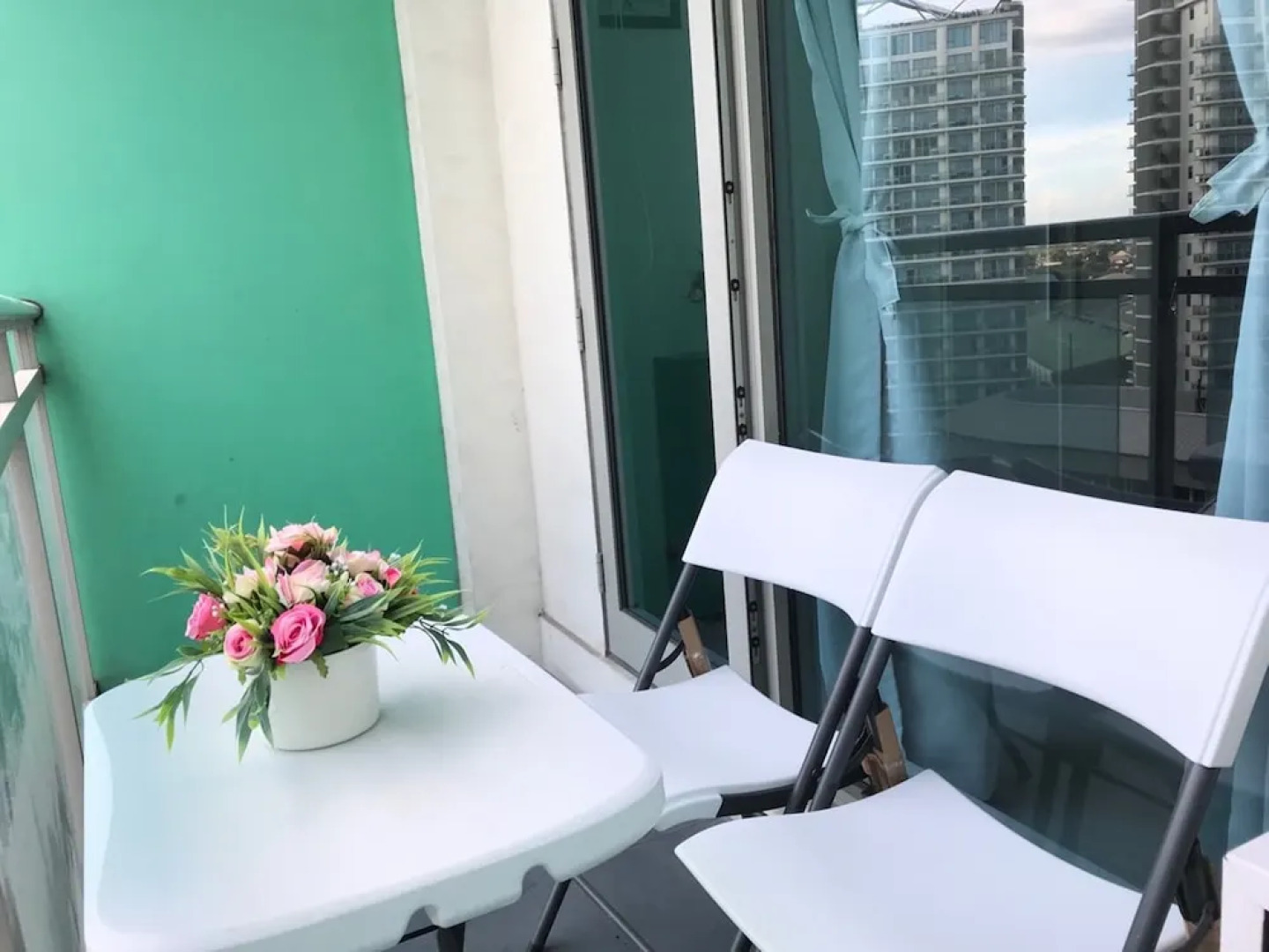 1 BR Condo by PA @  Azure Urban Residences