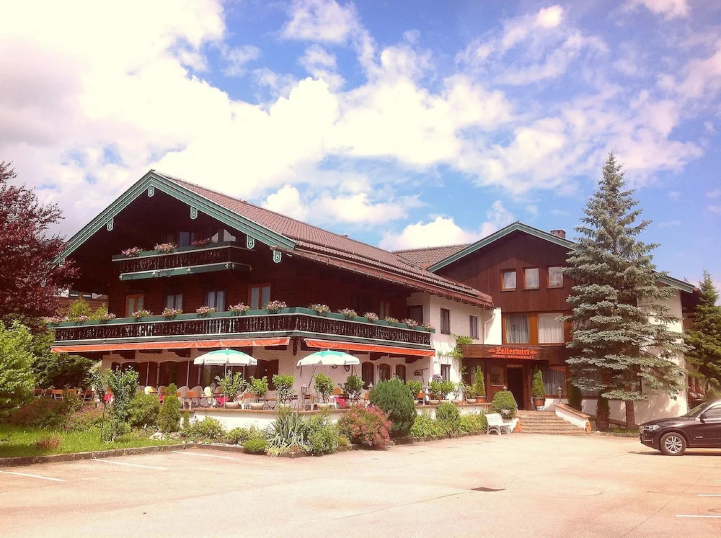 Zellerwirt Hotel & Restaurant