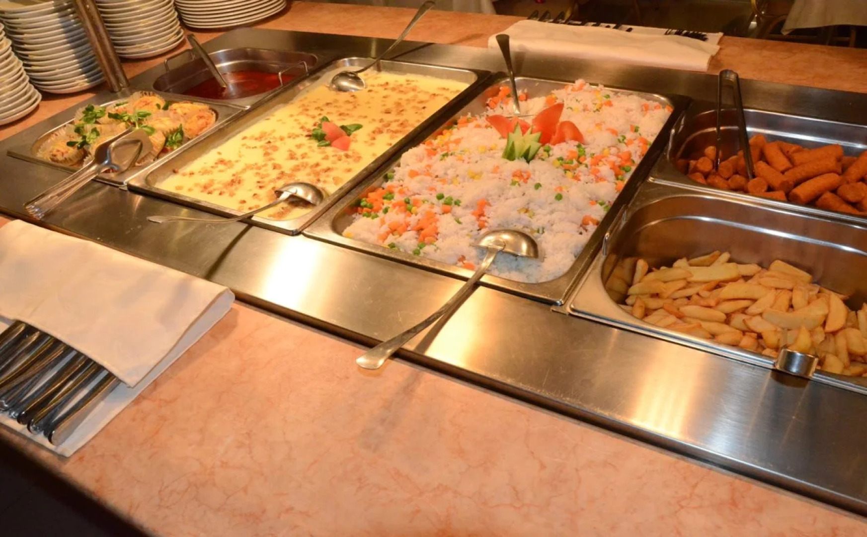 Két Korona Konferencia és Wellness Hotel