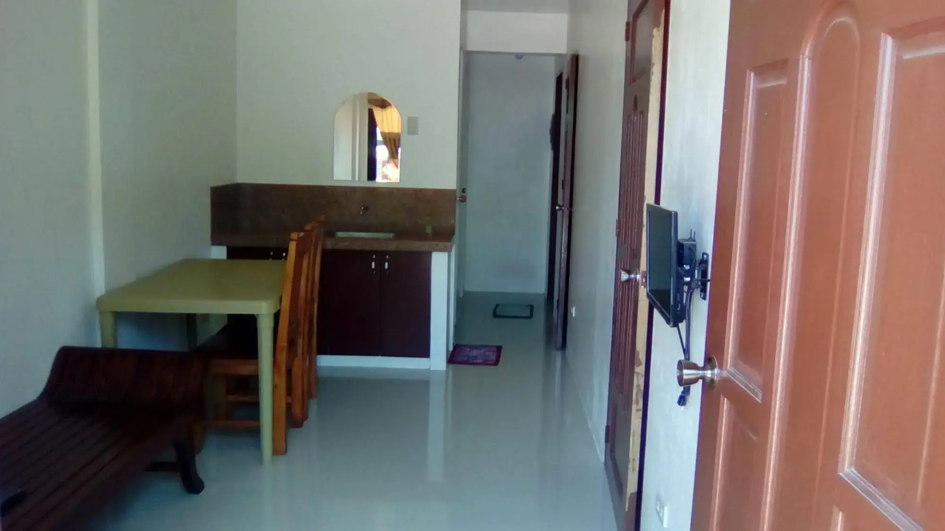 NiteLife Transient House