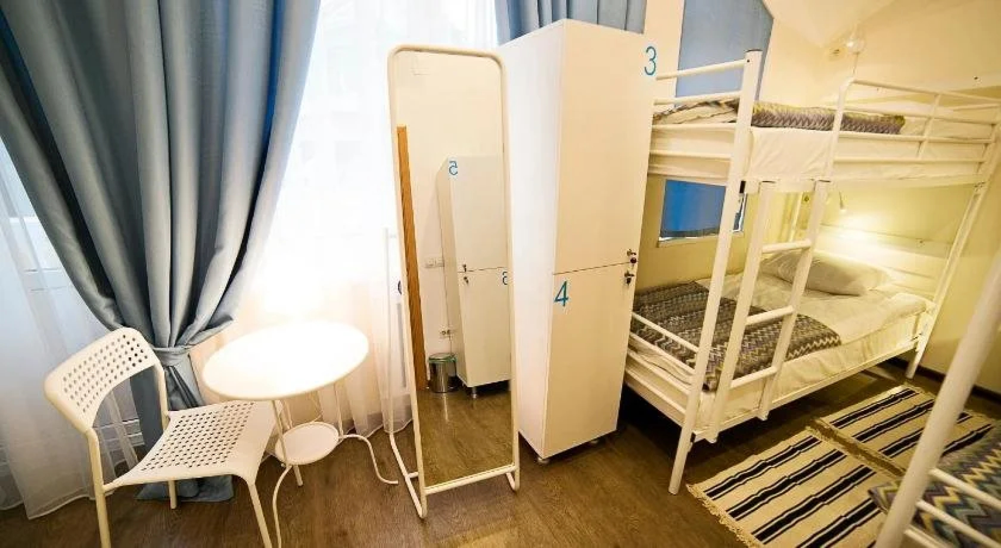 Parus Hostel