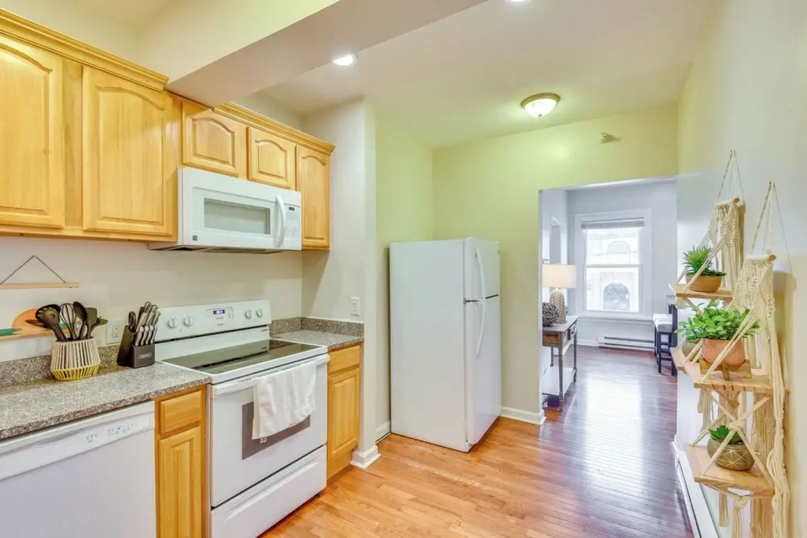 3 Mi to Lake Michigan: Pet-friendly Apt in Sawyer