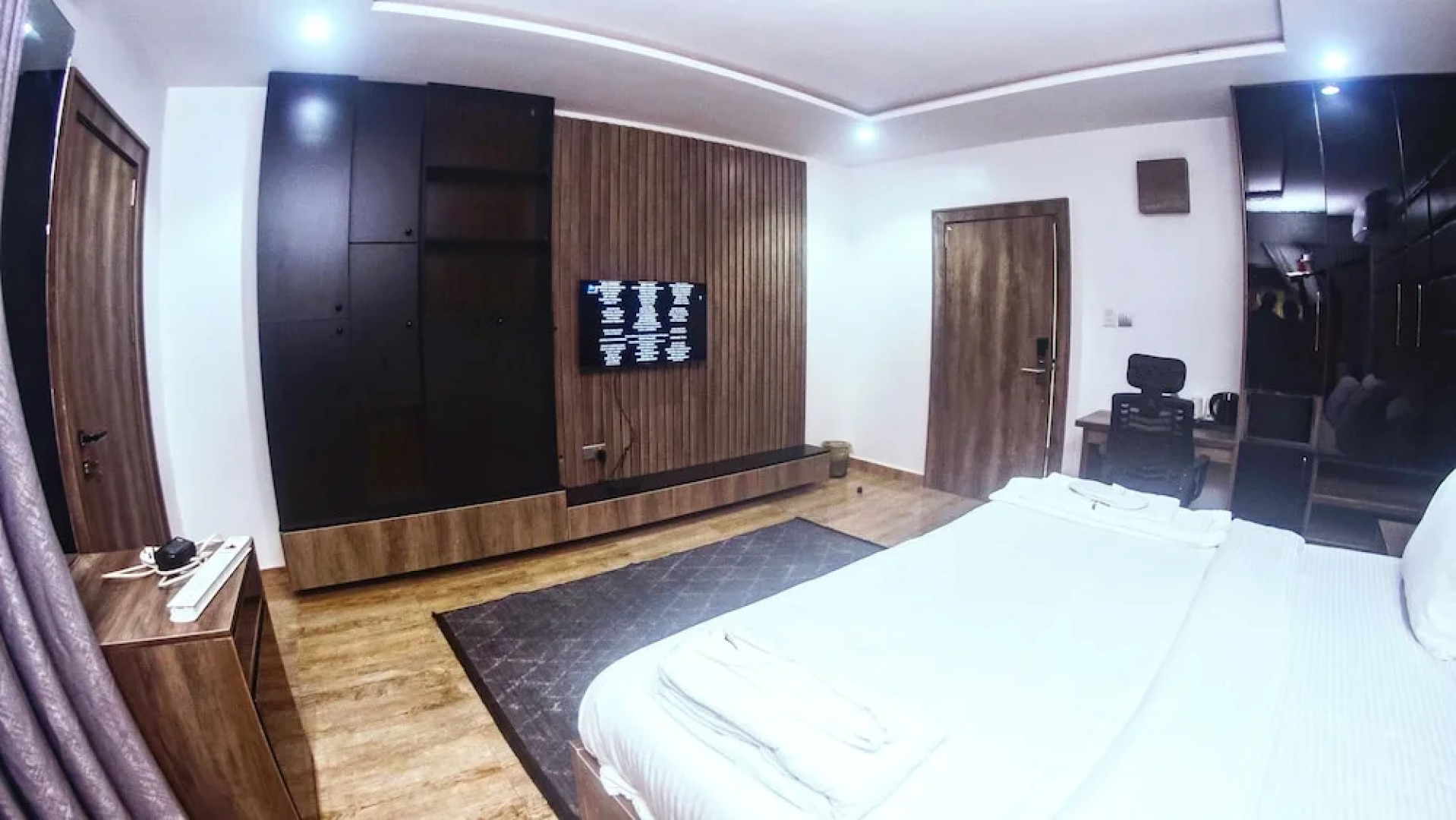 Swiss Executive Luxury Hotel