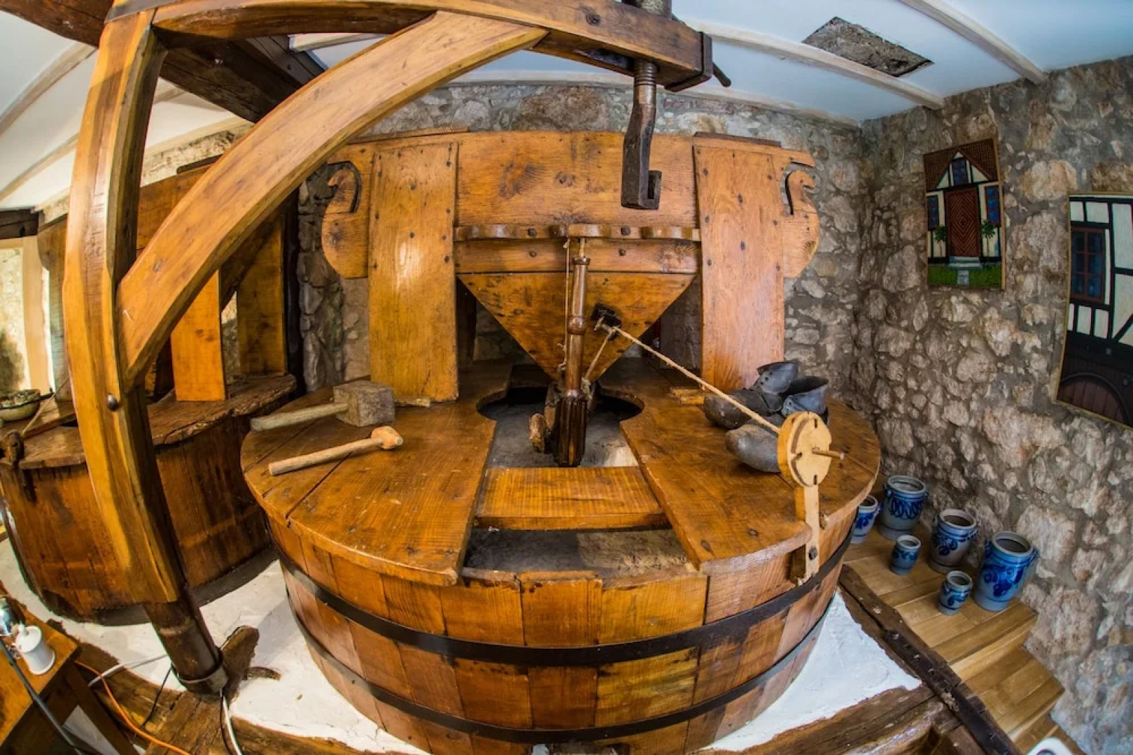Moulin d'Entre Les Roches