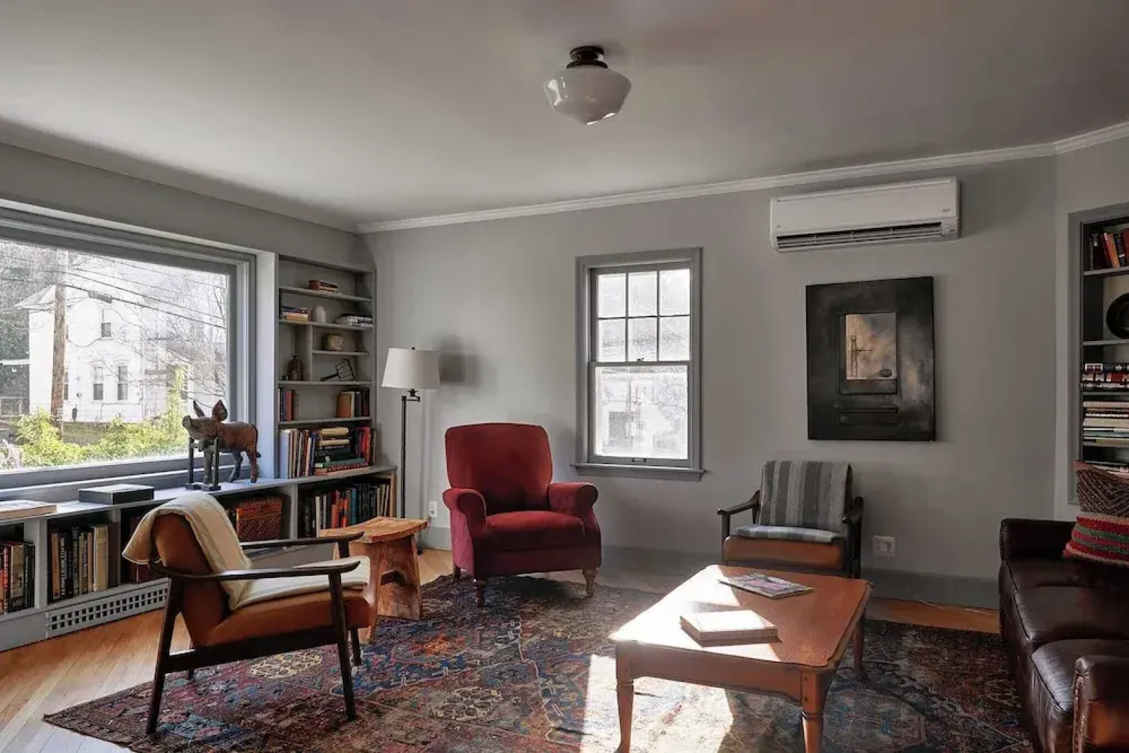 Old Ross House at Seminary Hill by Avantstay