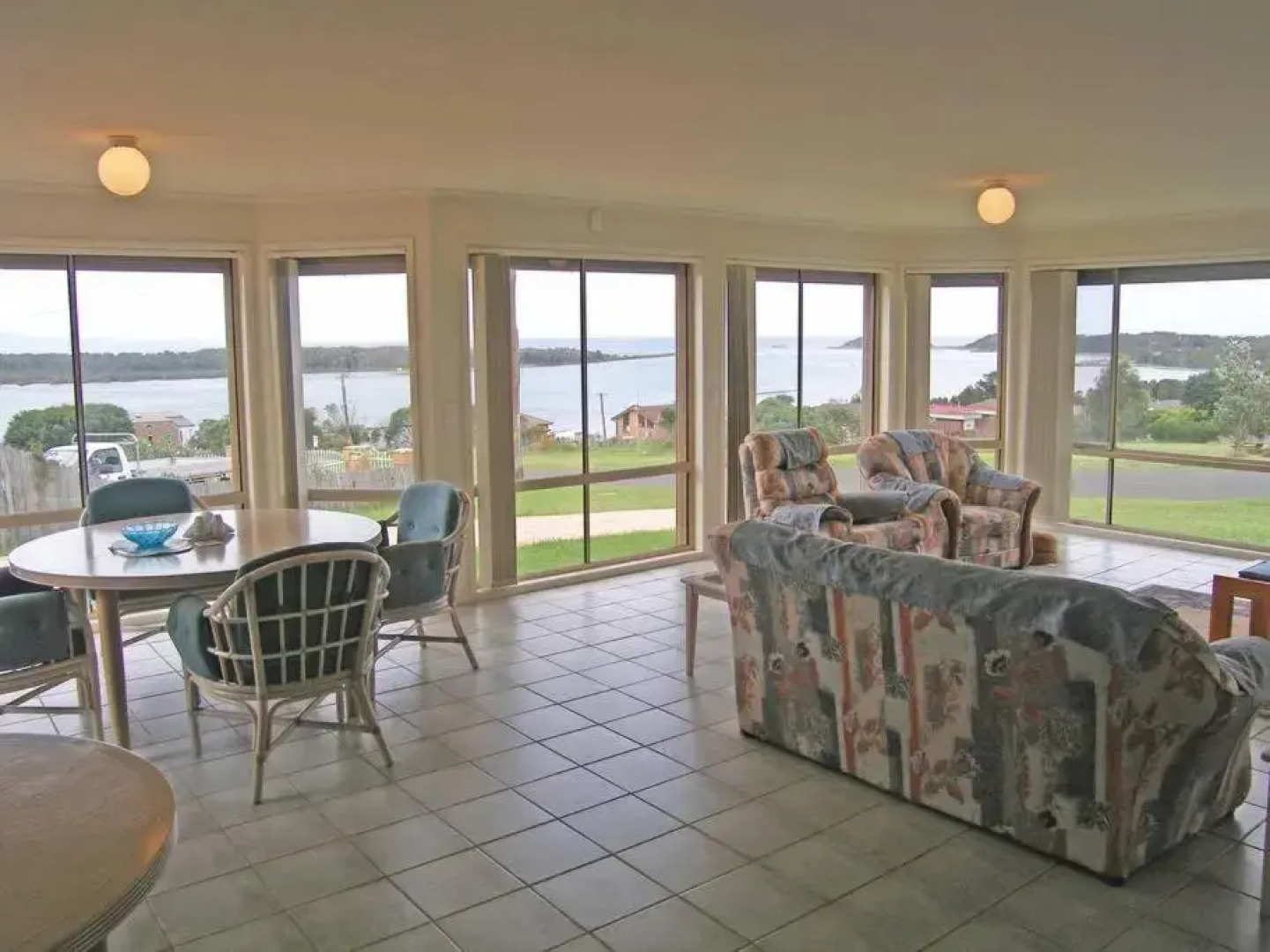 ORSO1O - Water View House