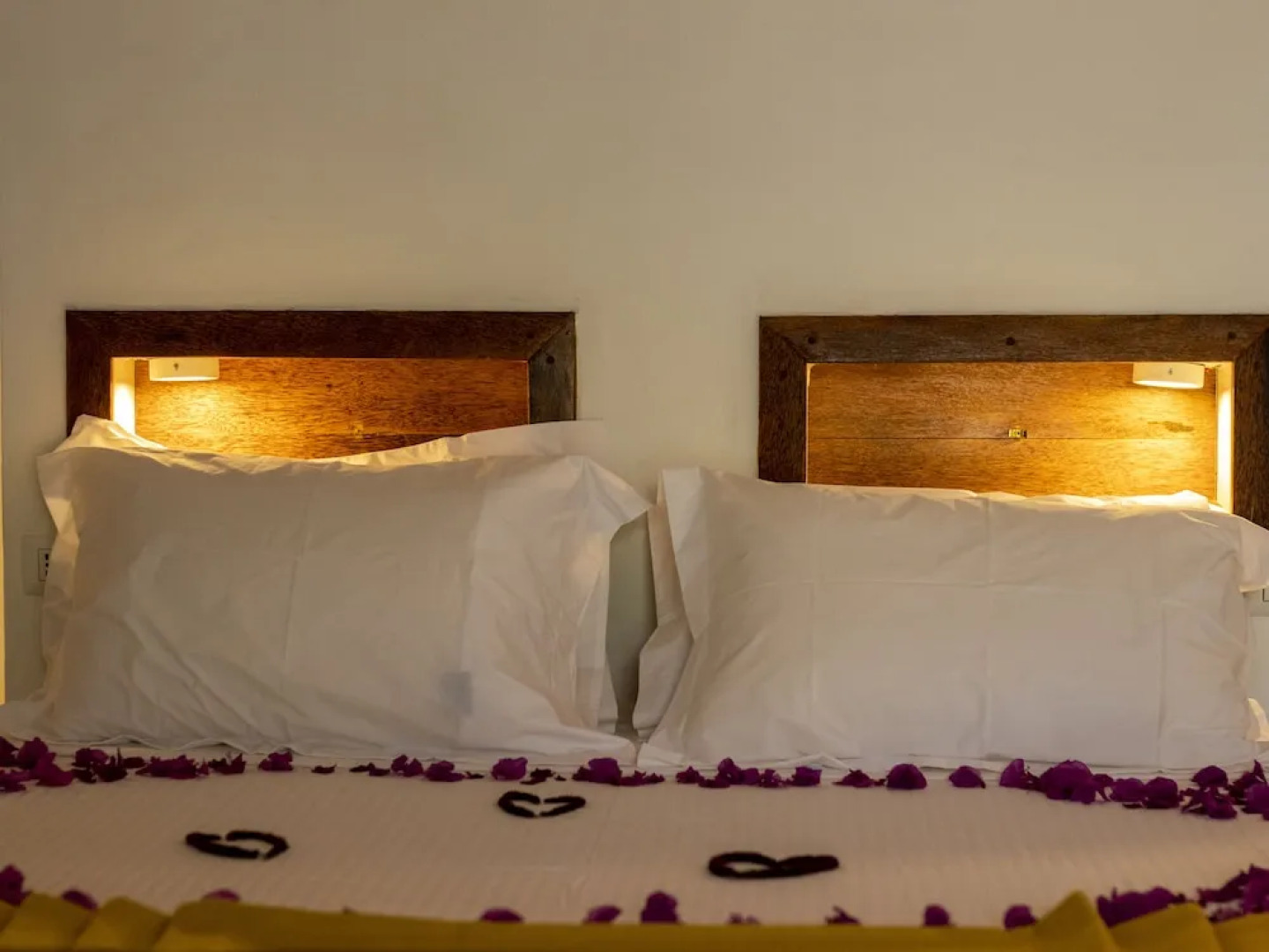 Tropical Boutique Hotel & Resto