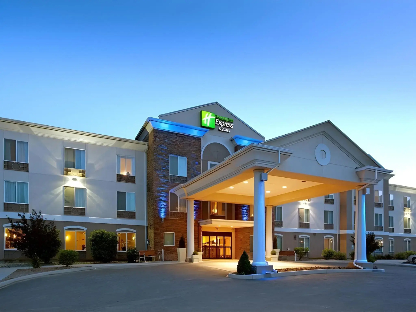 Grand River Hotel