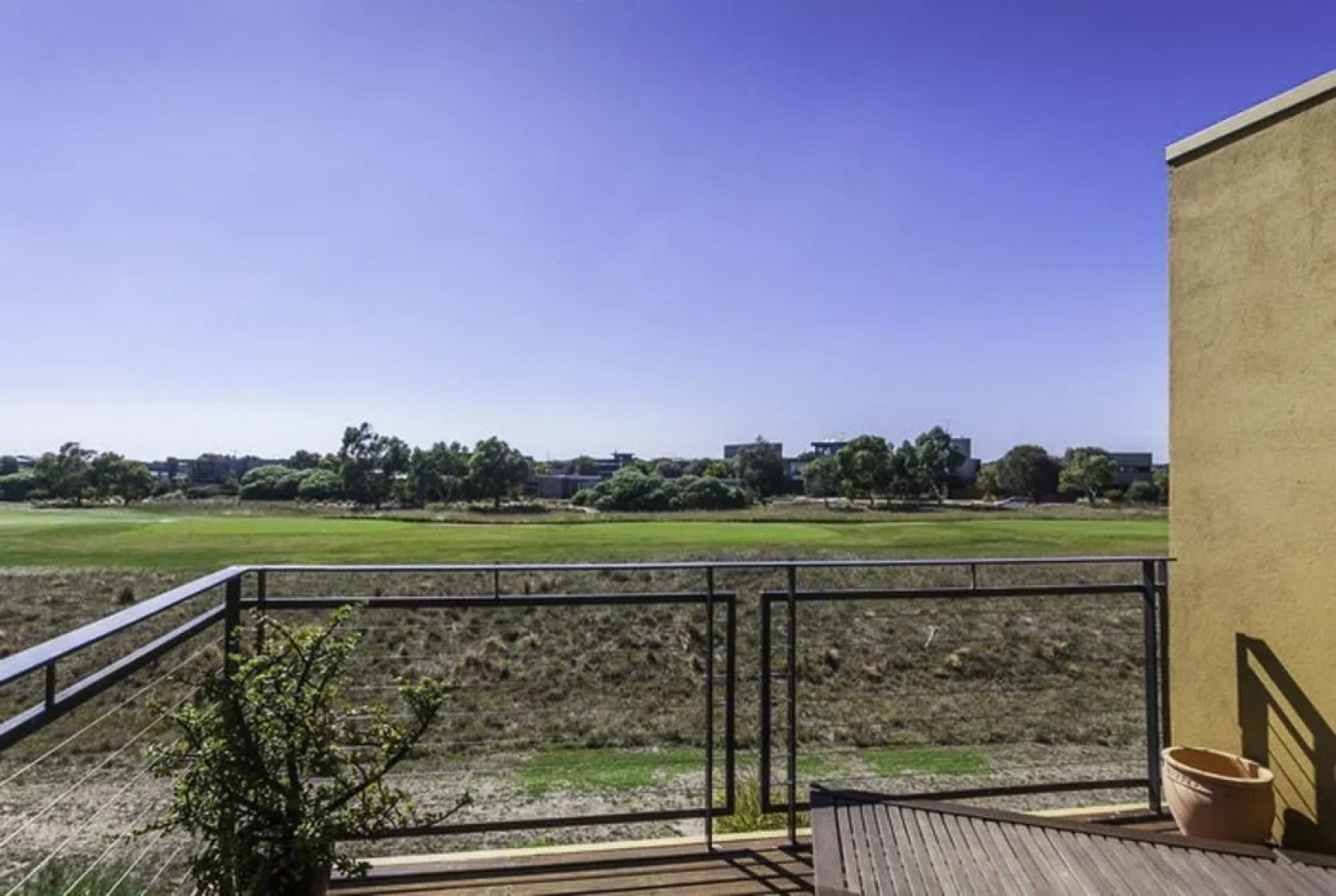 3 Bedroom Condo With Golf Course Views