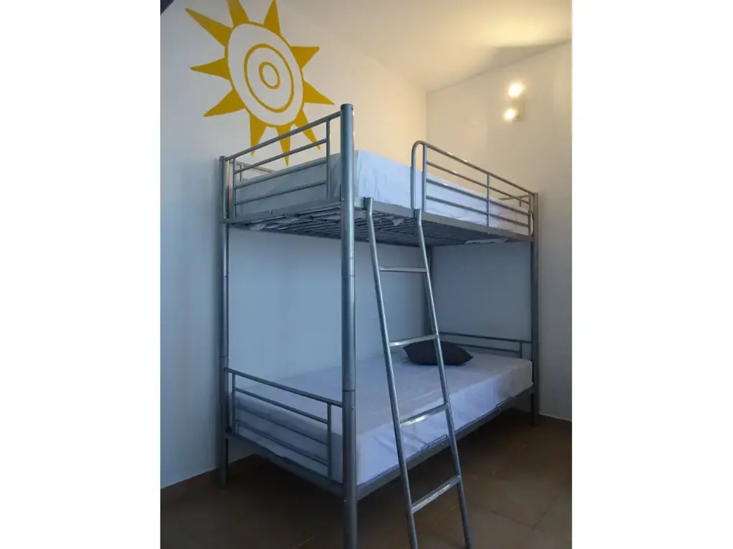 Faro Beach Life Hostel
