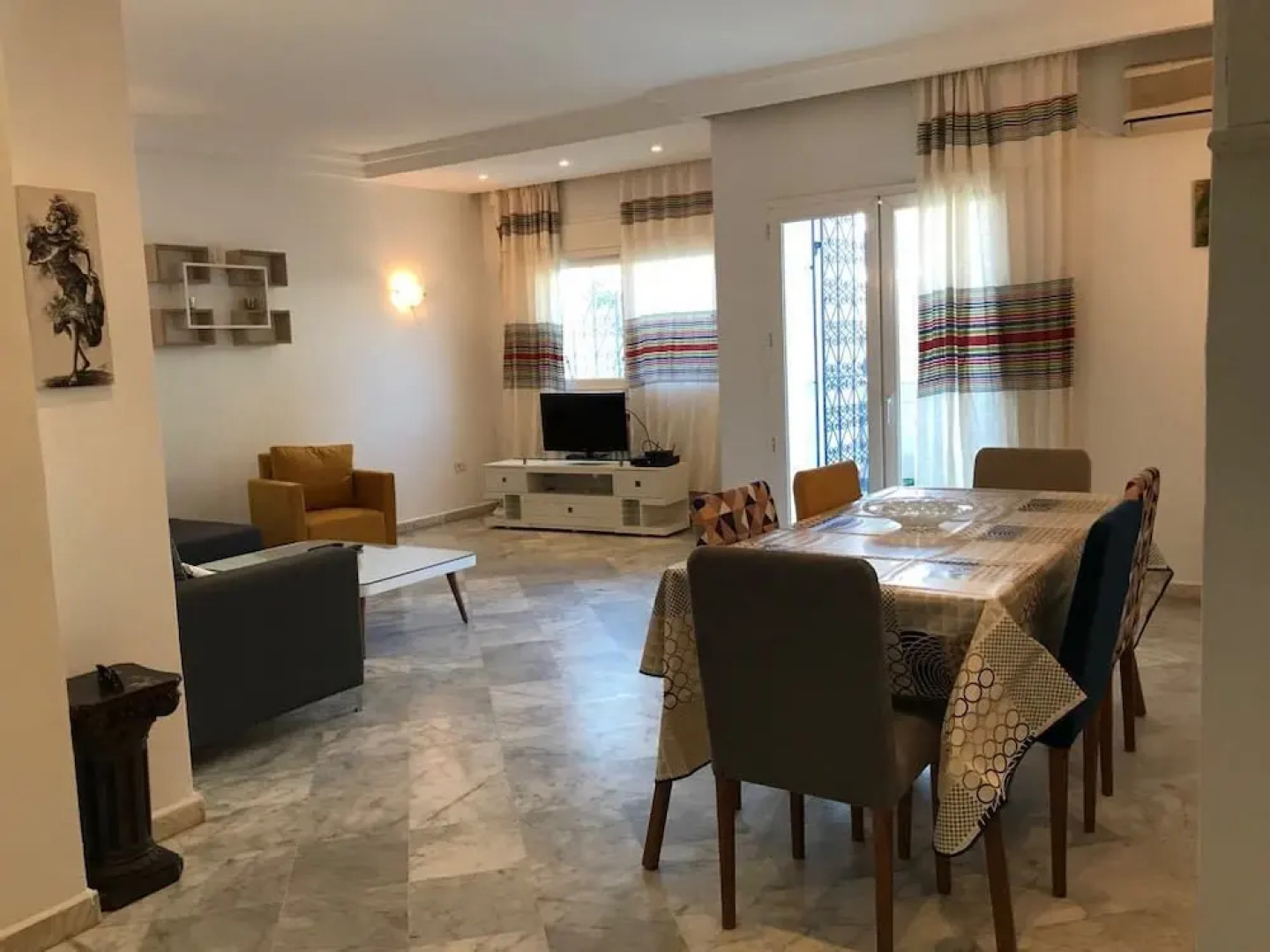 Bel Appart Au Cœur De La Marsa