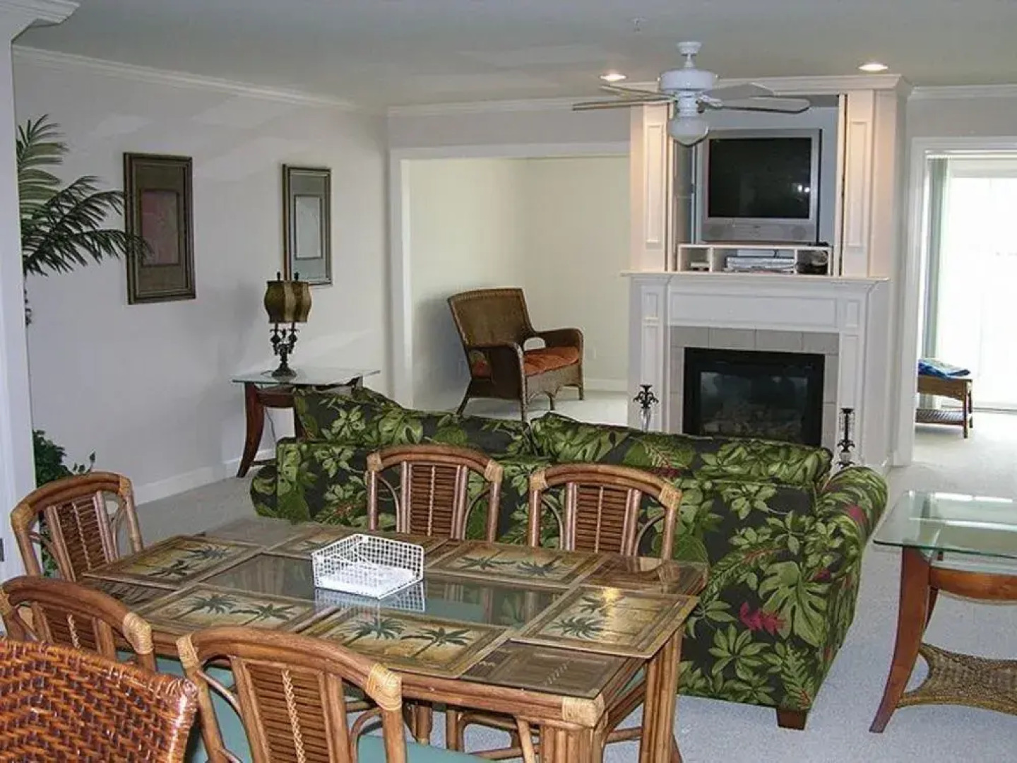 Ocean Village WOC 9733-5