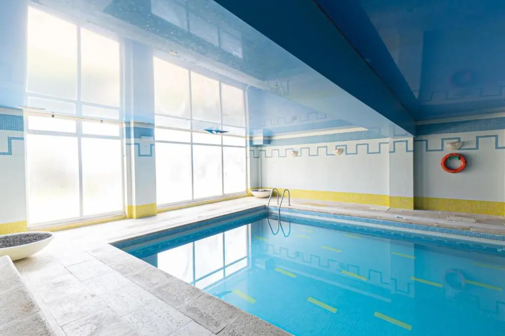 Exclusive Luxury4you – Beachfront Boutique Penthouse Apt!