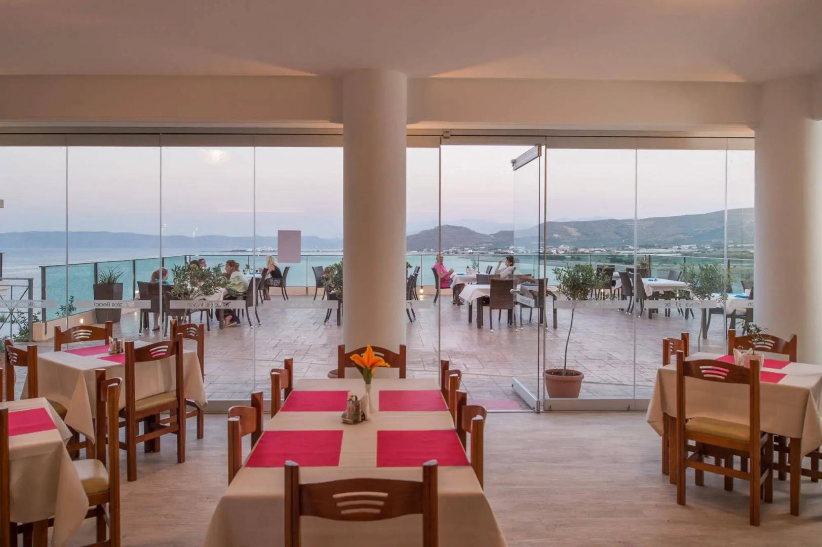 Balos Beach Hotel