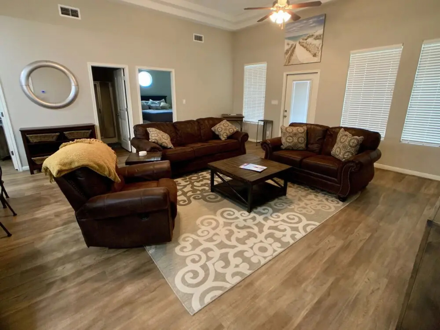 La` Bella Vie by RedAwning