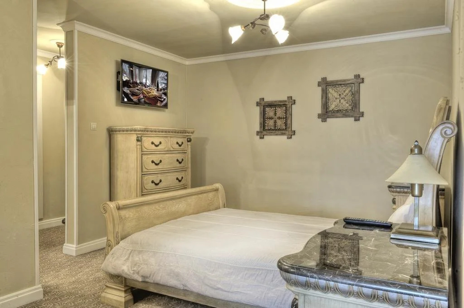 Winter & Summer Resort