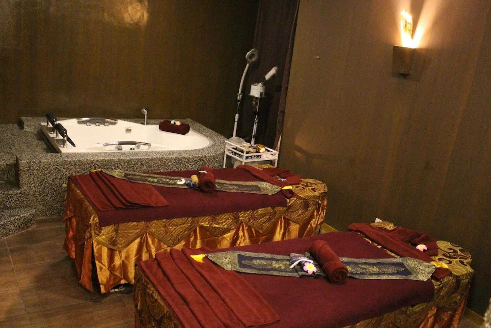 MLH Deluxe Studio Suites @ Landmark Residence