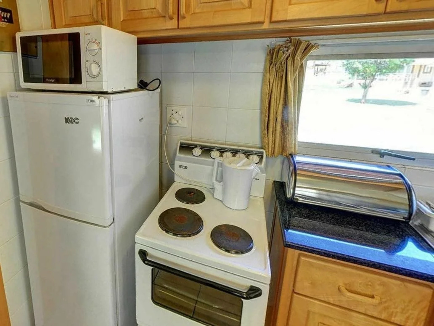 Merry Pebbles Resort & Caravan Park