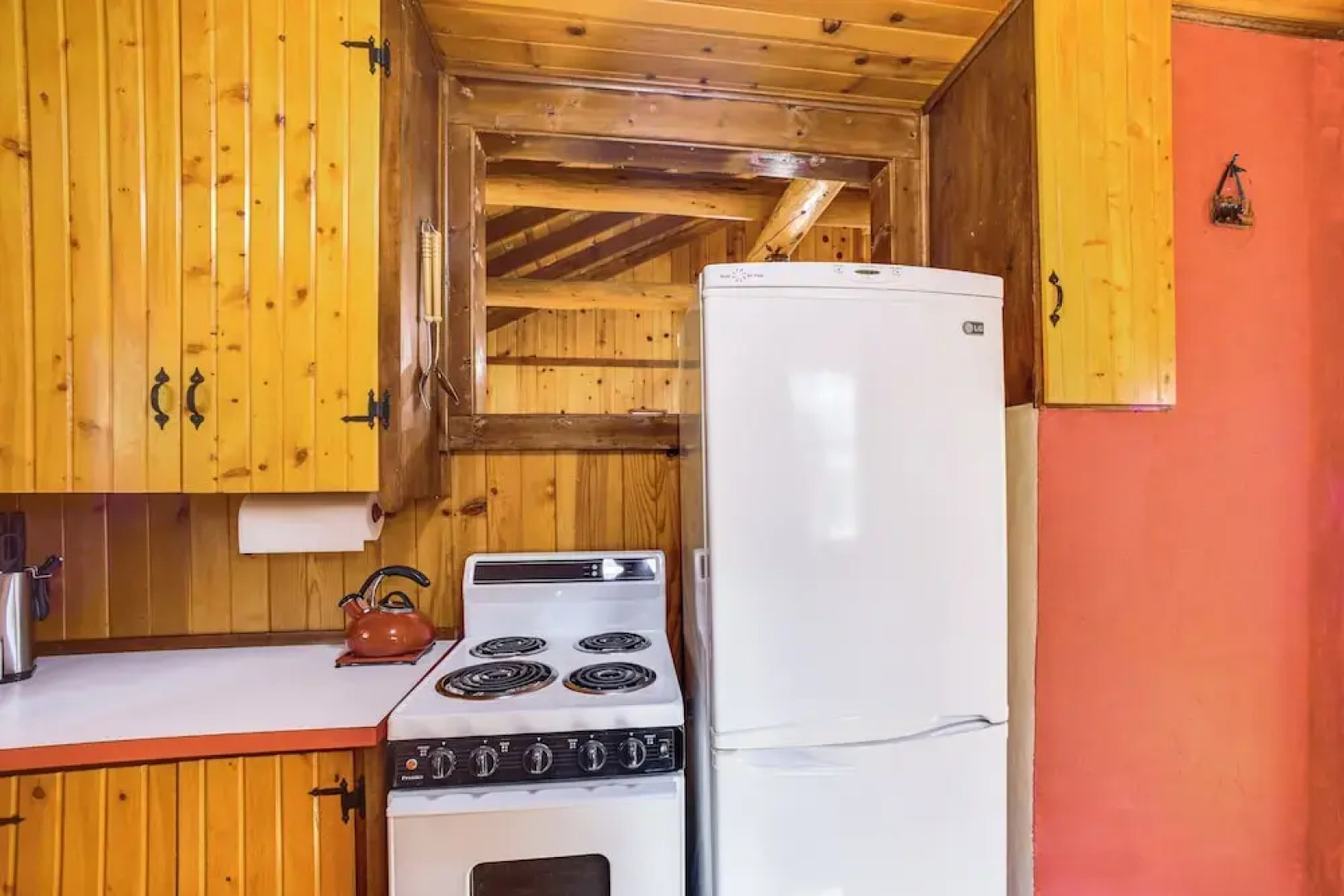 Mtn-view Cascade Cabin Near Garden of the Gods!