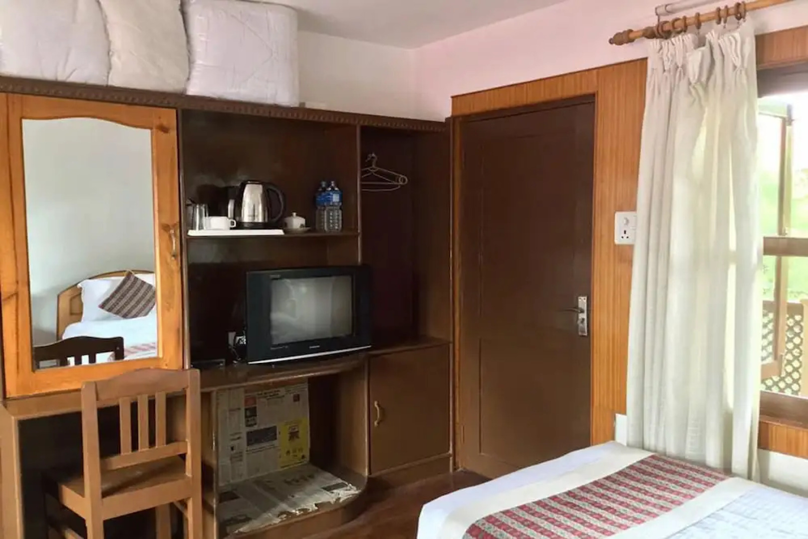 Hidden World Resort And Spa