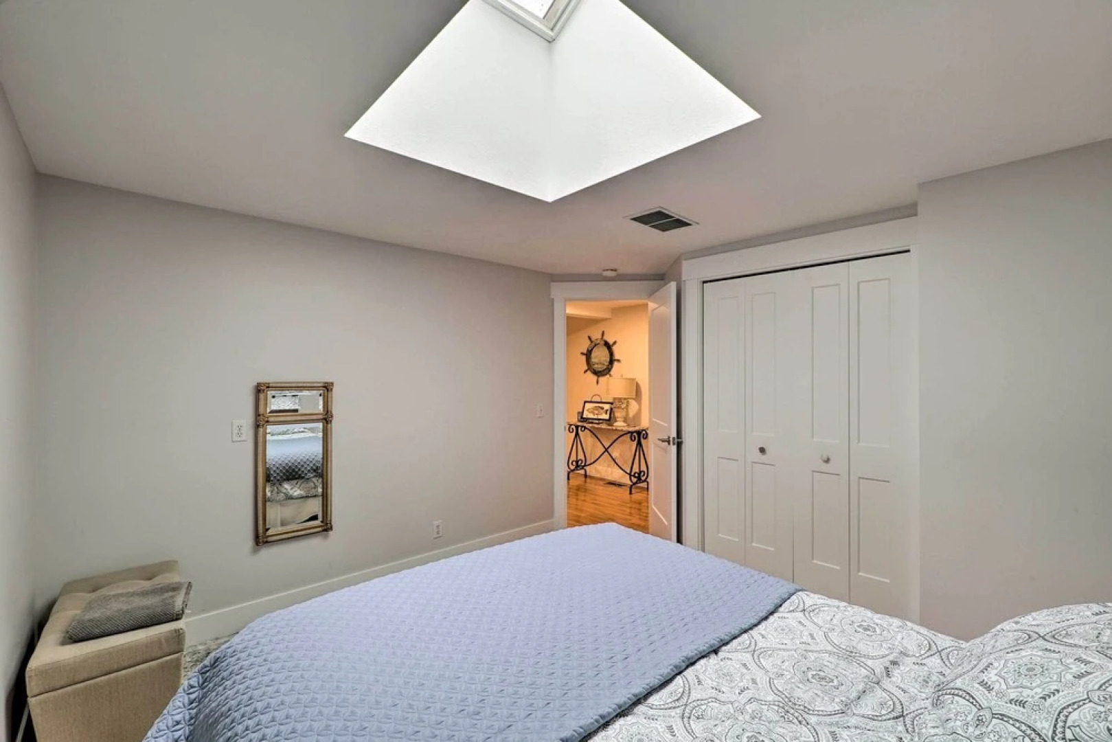 Cute Grand Haven Apartment: Walk Downtown Streets!