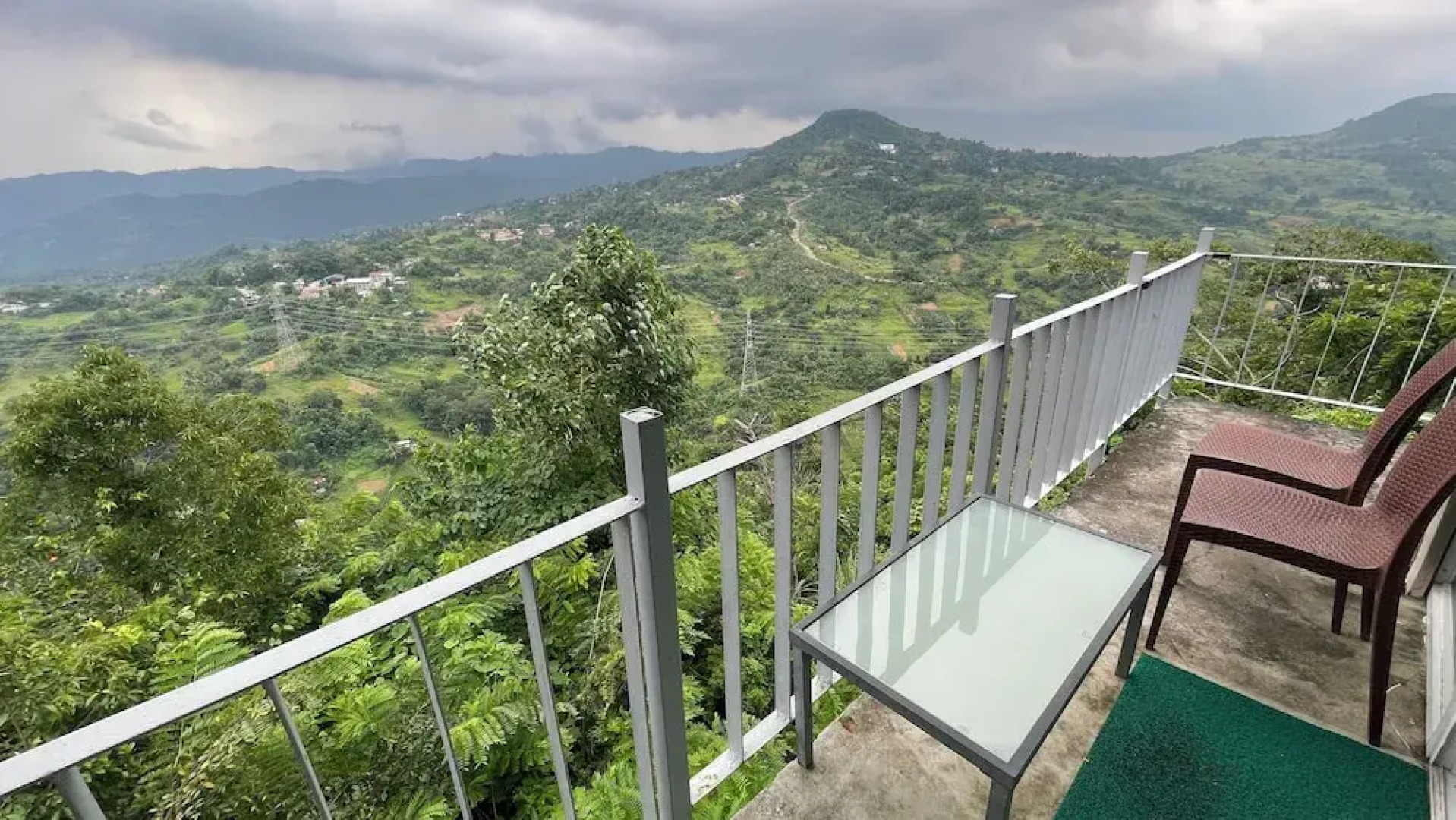 Serenity Farm and Resort by Hiverooms