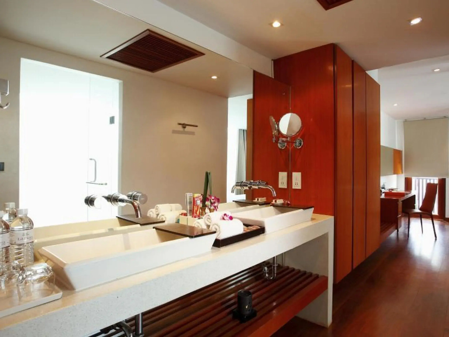 Курортный отель La Flora Resort Patong