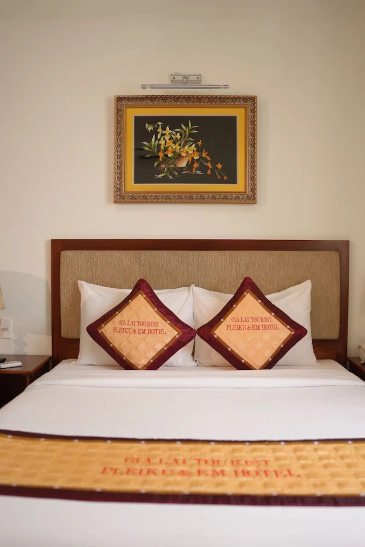 Pleiku & Em Hotel by Gia Lai Tourist